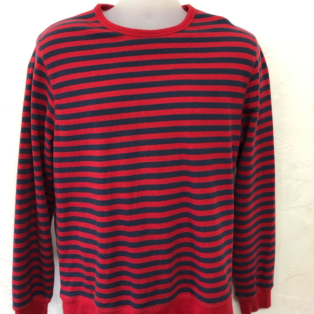 Men’s medium crewneck sweater